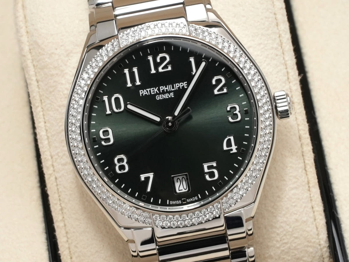 パテックフィリップ Twenty-4 Ref.7300/1200A-011 オリーブグリーン ソレイユ文字盤 美中古 95v8jgkp