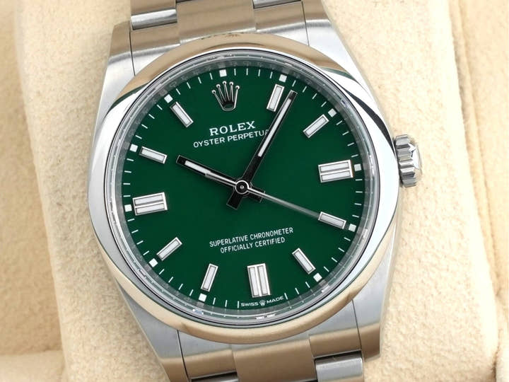 ロレックス オイスターパーペチュアル36 Ref.126000 ステンレススチール グリーン文字盤