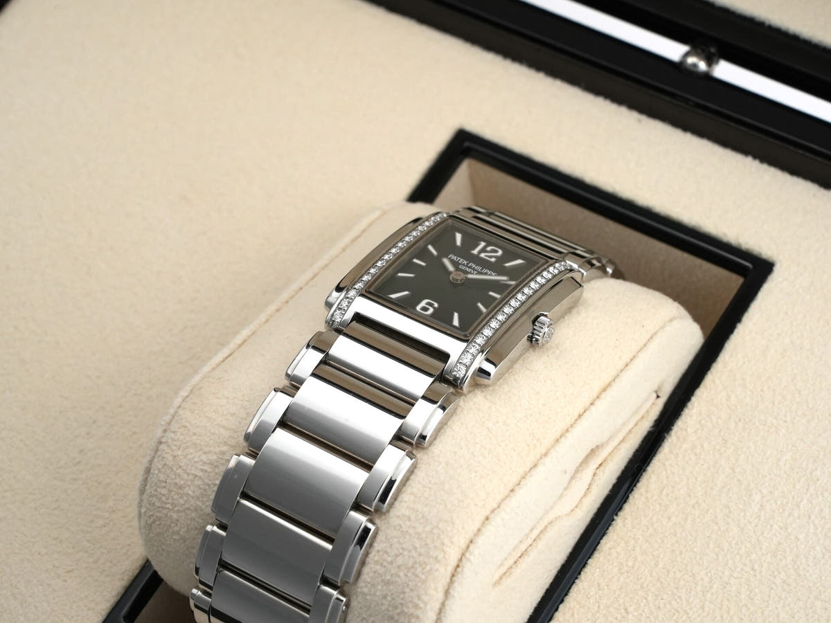 パテックフィリップ Twenty-4 Ref.4910/1200A-011 オリーブグリーン文字盤 中古 by3yjjds