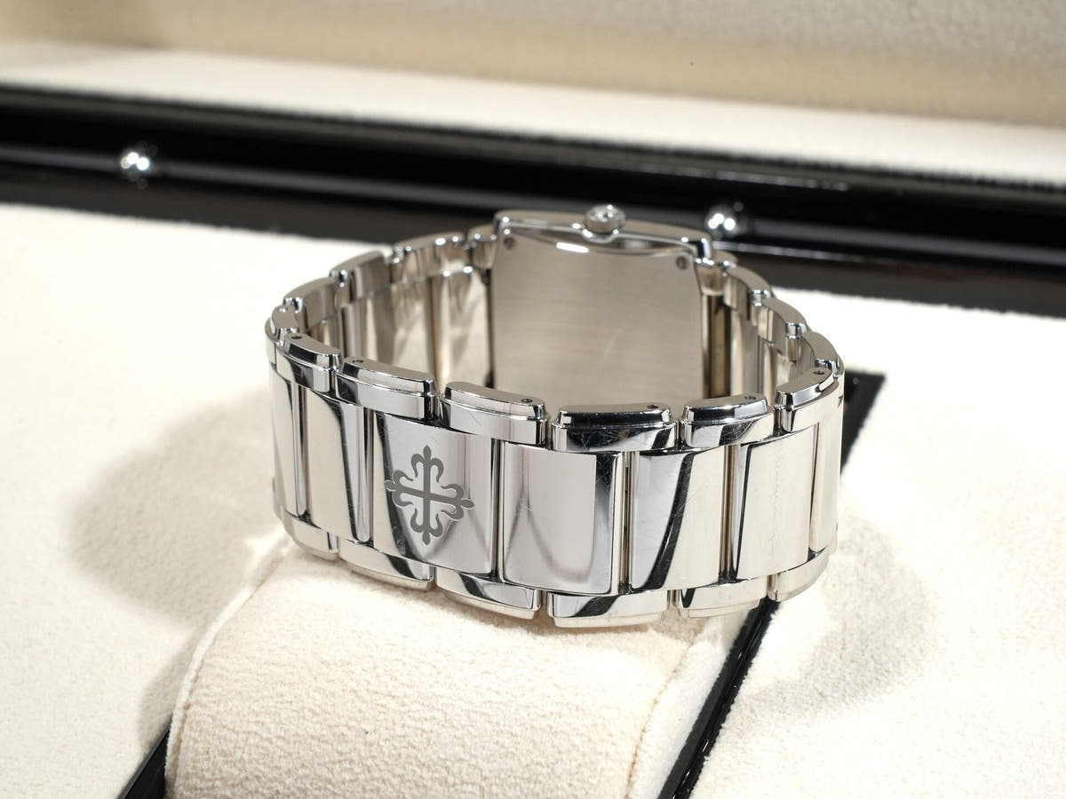 パテックフィリップ Twenty-4 Ref.4910/1200A-011 オリーブグリーン文字盤 中古 by3yjjds