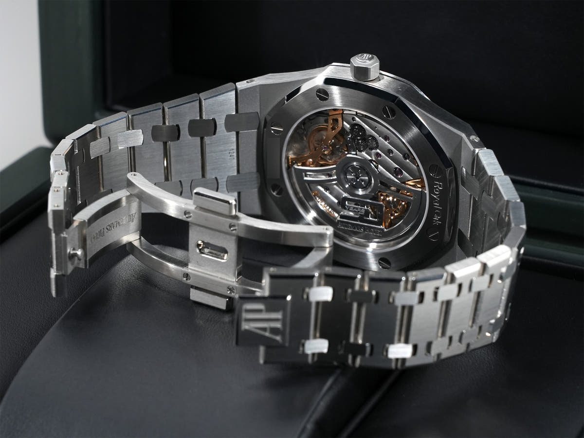 Audemars Piguet Royal Oak Jumbo Extra Thin 50th Anniversary Ref.16202ST.OO.1240ST.01 Night Blue Dial Unused mmpoxfq8