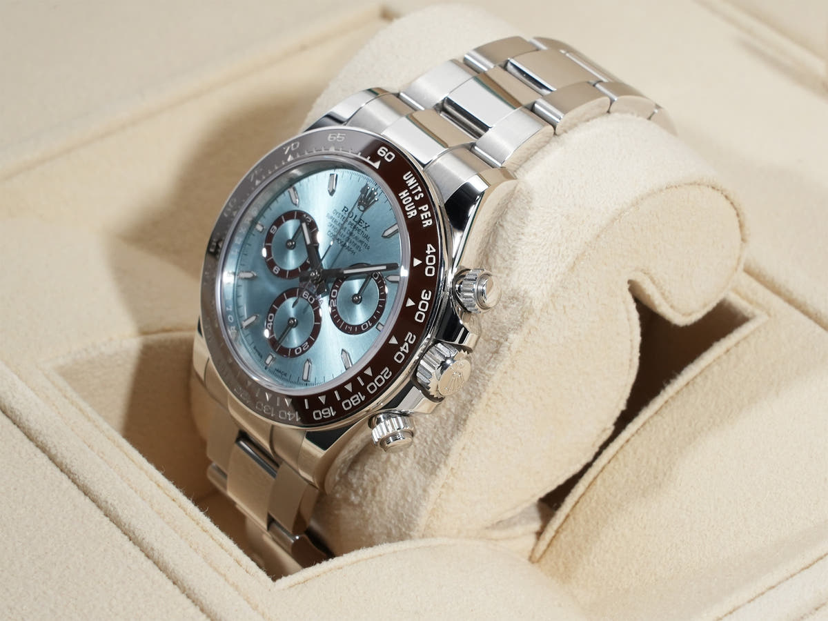 ロレックス デイトナ Ref.126506 アイスブルー文字盤 中古 axarheg4