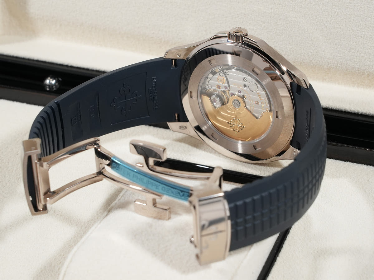 パテックフィリップ アクアノート Ref.5168G-001 ミッドナイトブルー文字盤 美品 95qacwvf