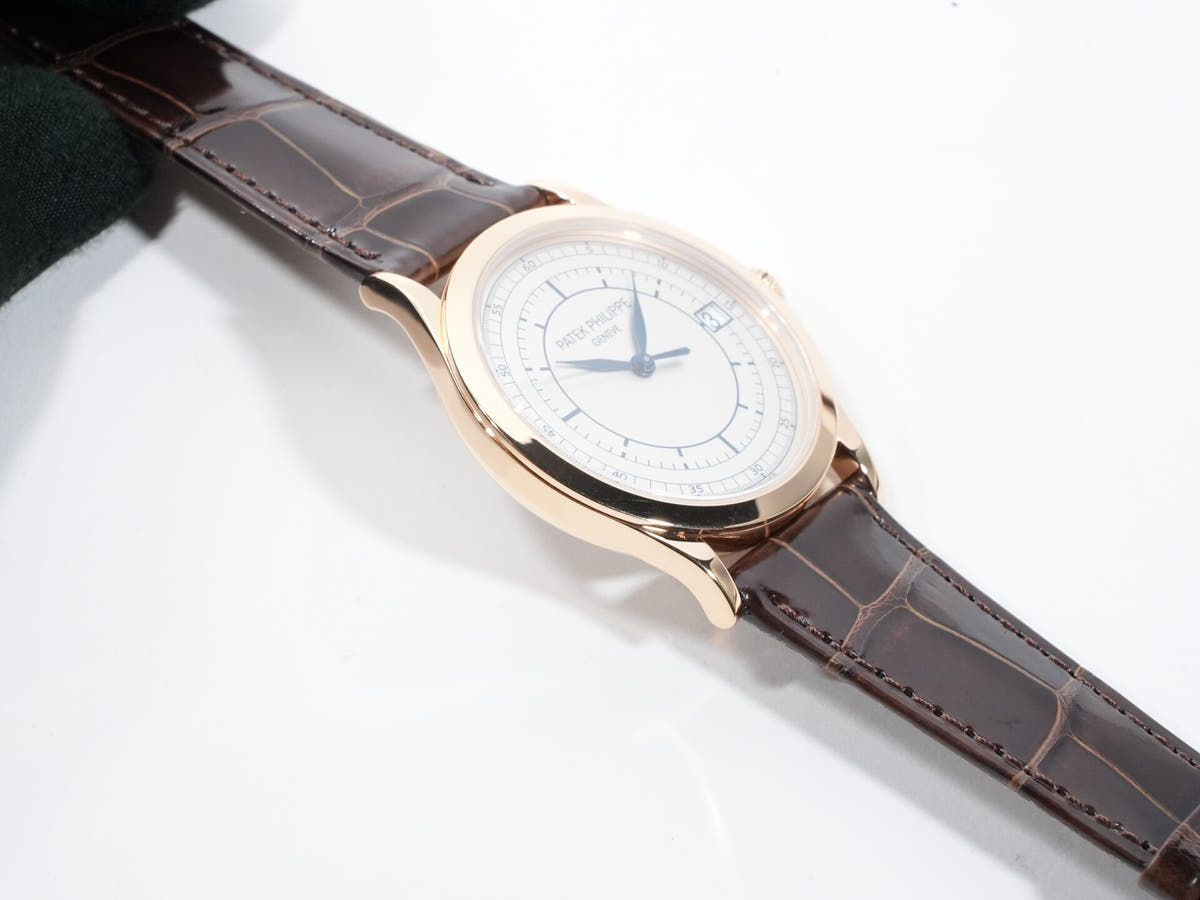 パテックフィリップ カラトラバ Ref.5296R-001 シルバー文字盤 美中古 b7rimziq