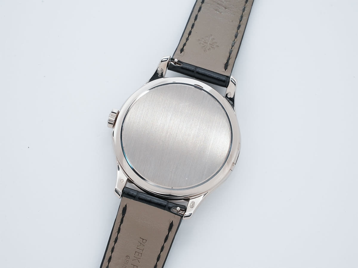パテックフィリップ カラトラバ Ref.5227G-010 ブラック文字盤 美中古 c2gb6qo3
