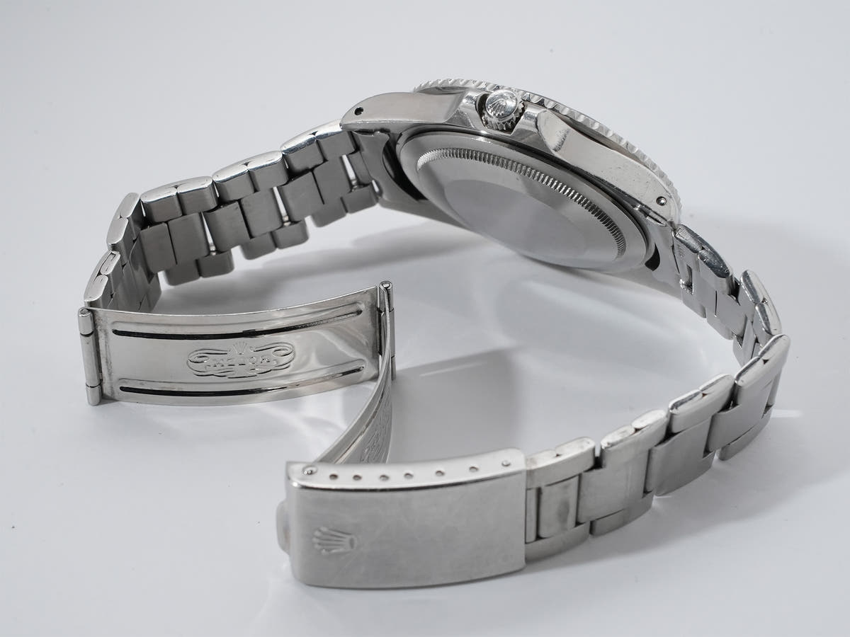 ロレックス GMTマスター Ref.1675 ブラック文字盤 中古 kfyxfib3