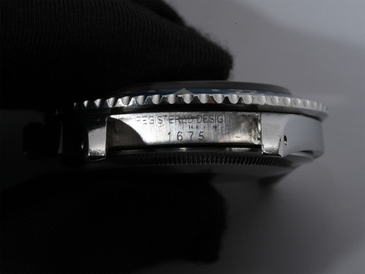 ロレックス GMTマスター Ref.1675 ブラック文字盤 中古 kfyxfib3