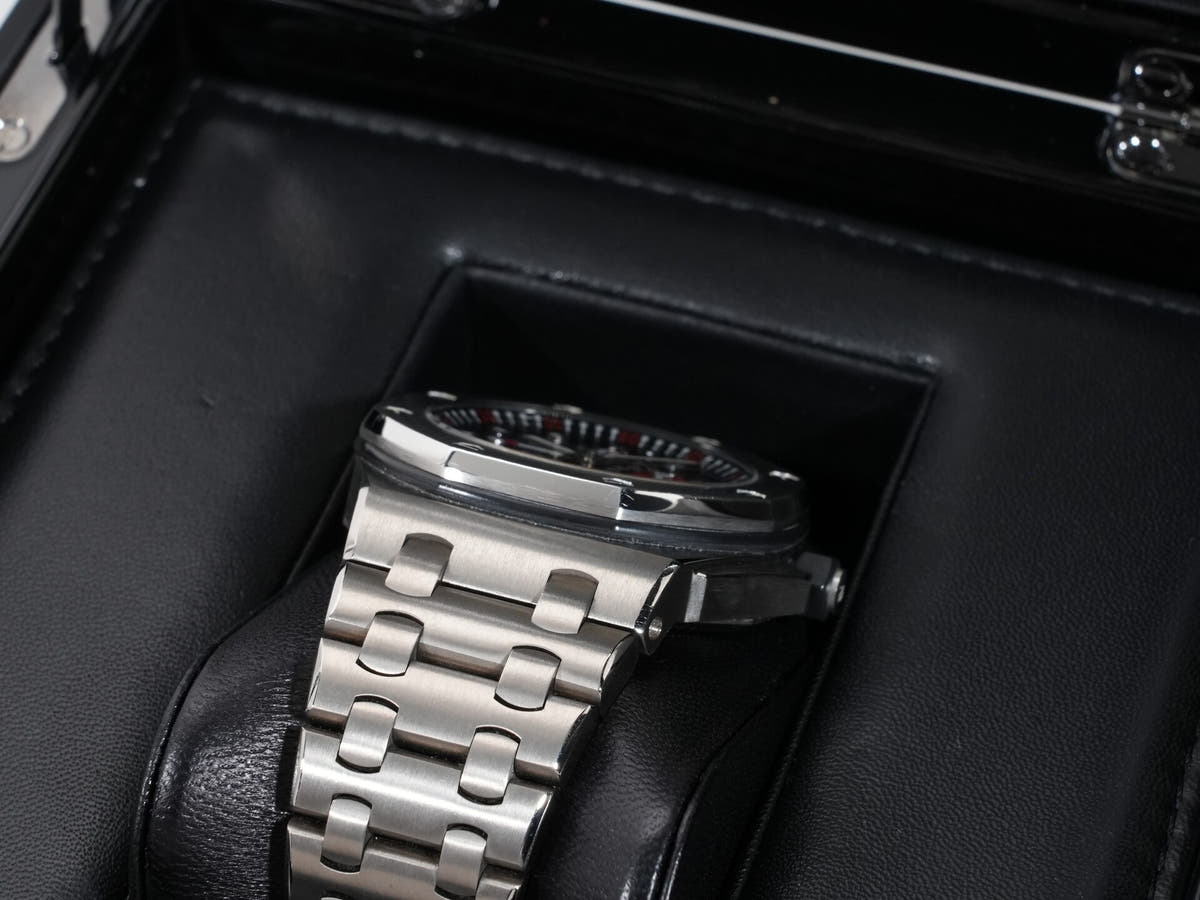 Audemars Piguet Royal Oak Offshore Alinghi Ref.25995IP.OO.1000TI.01 TI Black Dial Used 6u3i6hty