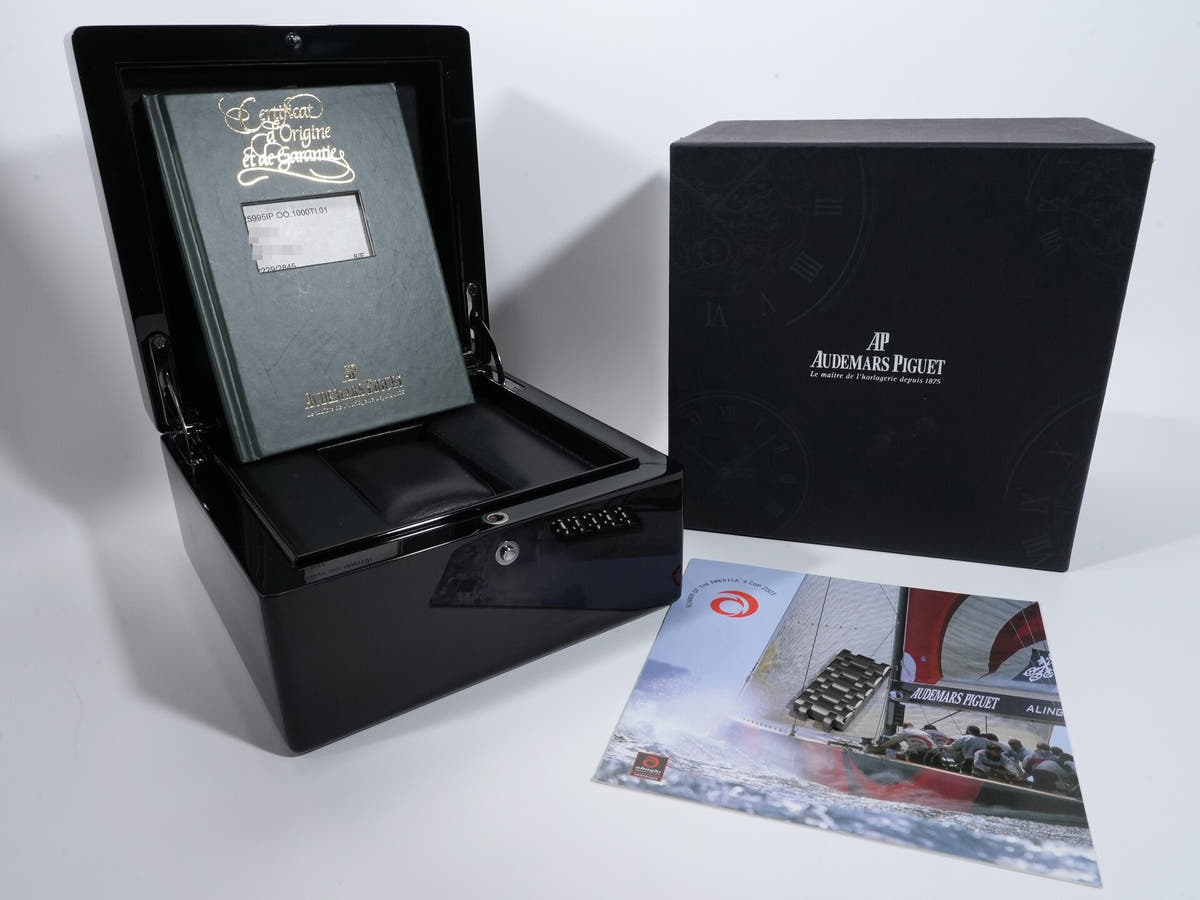 Audemars Piguet Royal Oak Offshore Alinghi Ref.25995IP.OO.1000TI.01 TI Black Dial Used 6u3i6hty