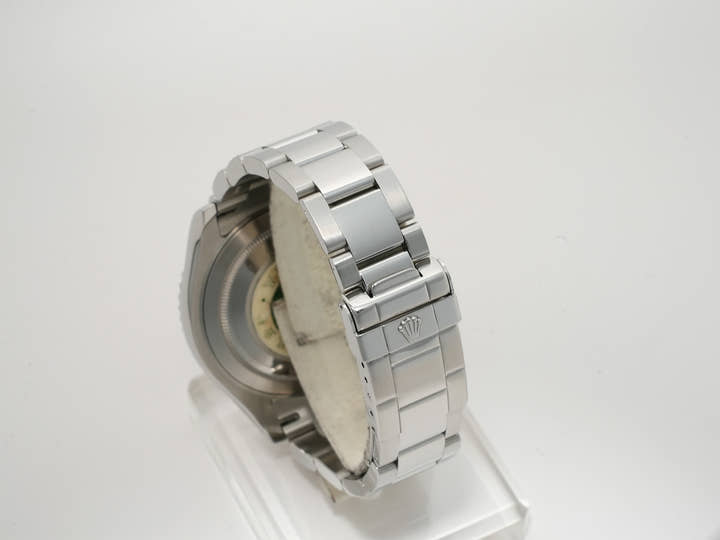 Rolex Yacht-Master 40 Ref. 16622 Stainless Steel/Platinum, Rolessium dial, pre-owned.  (yp2hkq47 appears to be an internal reference number and not part of the product description)