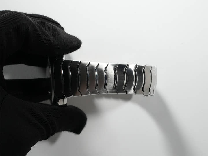 H.モーザー ストリームライナー センターセコンド Ref.6200-1200 マトリックスグリーンフュメ文字盤 美中古 82c76edr