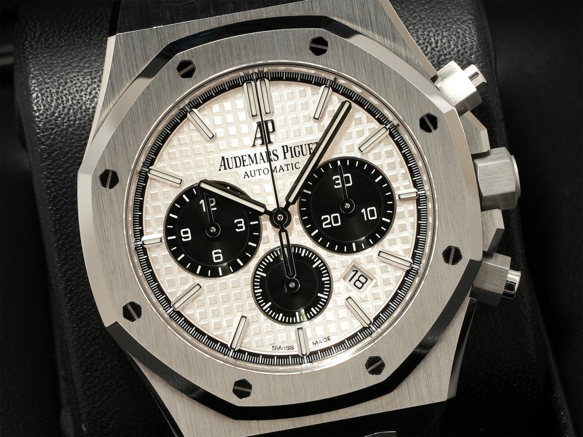 オーデマピゲ ロイヤルオーク クロノグラフ Ref.26331ST.OO.1220ST.03 シルバー文字盤 美中古 qvz9f4en