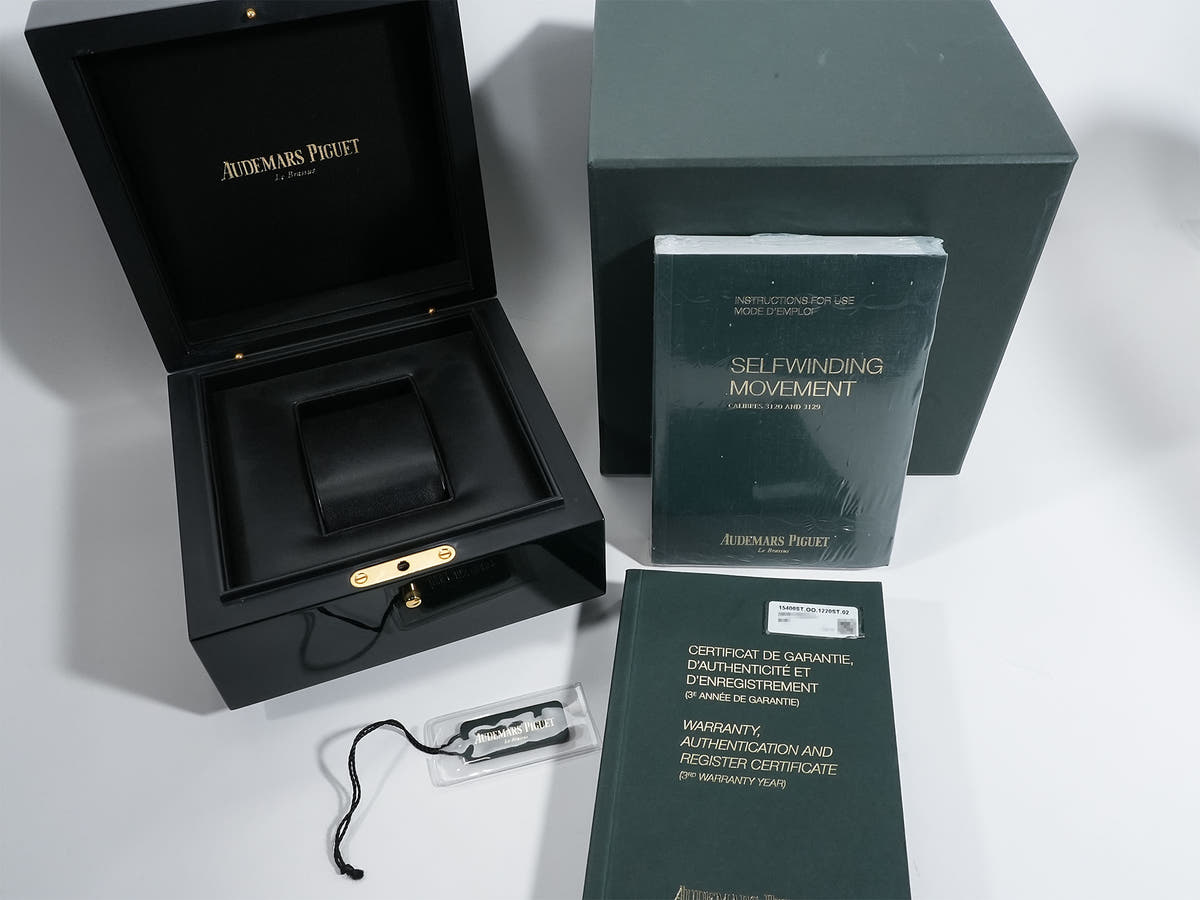 オーデマピゲ ロイヤルオーク Ref.15400ST.OO.1220ST.02 SS シルバー文字盤 中古 dqixkg3t
