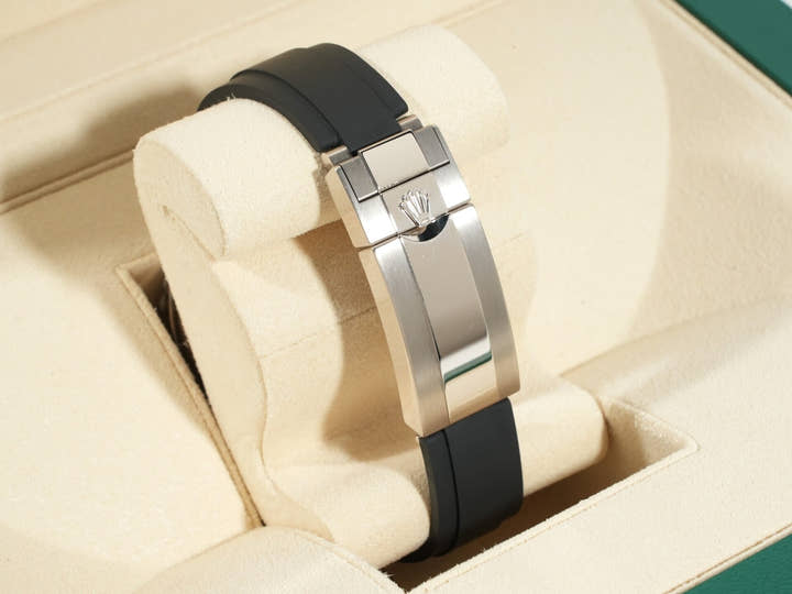 Rolex Yacht-Master 42 Ref. 226659 White Gold Black Dial