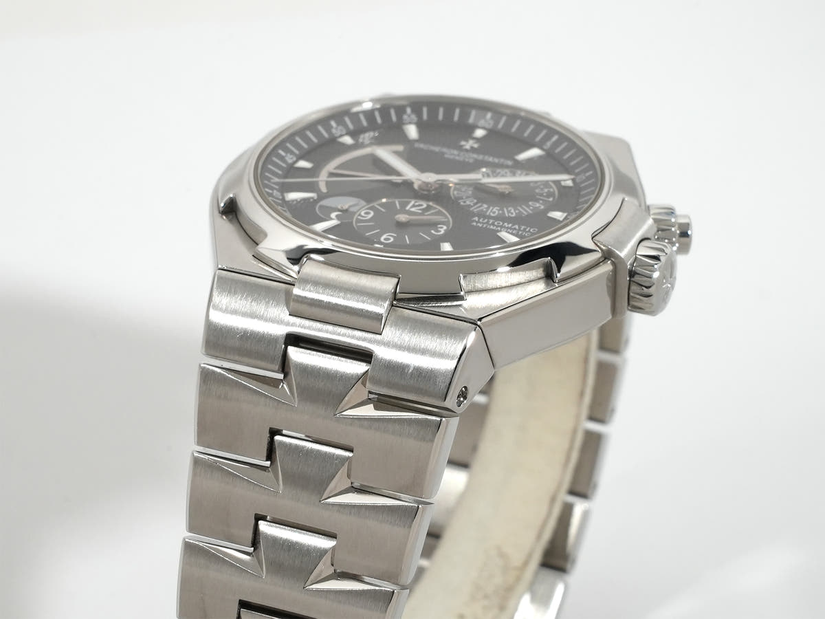 Vacheron Constantin Overseas Dual Time Ref. 47450/B01A-9227 SS Black Dial Pre-owned  (ae85svhb appears to be an internal reference number and not part of the product description)