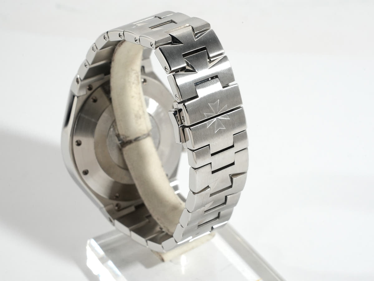 Vacheron Constantin Overseas Dual Time Ref. 47450/B01A-9227 SS Black Dial Pre-owned  (ae85svhb appears to be an internal reference number and not part of the product description)