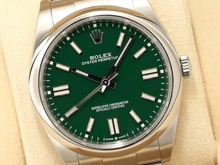 ロレックス オイスターパーペチュアル41 Ref.124300 ステンレススチール グリーン文字盤
