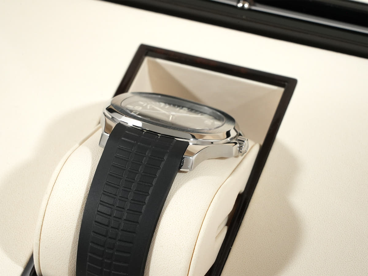 パテックフィリップ アクアノート TIFFANY&CO. Ref.5167A-001 ブラック文字盤 中古 yor3536b