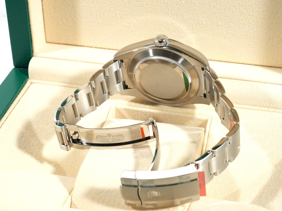ロレックス エアキング Ref.116900 ブラック文字盤 未使用 o97muhm7
