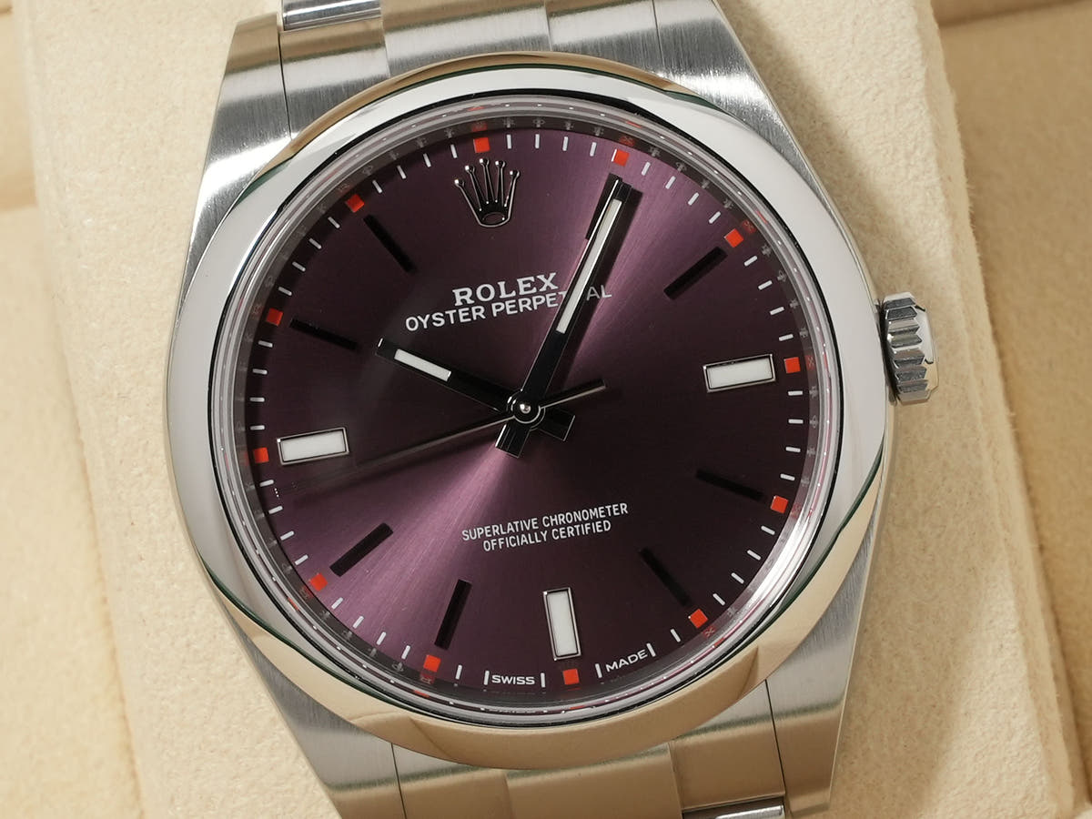 ロレックス オイスターパーペチュアル Ref.114300 レッドグレープ文字盤 極美品 wy577xm4