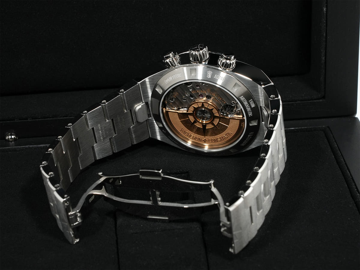 Vacheron Constantin Overseas Chronograph Ref.5520V/210A-B686 Silver Dial Very Good Condition w3ttcj8g