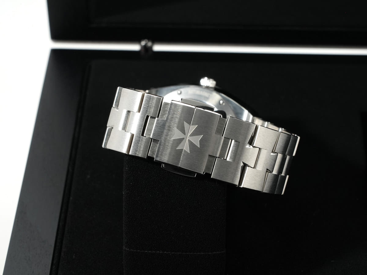 Vacheron Constantin Overseas Quartz Ref.1205V/100A-B591 Black Dial Good Condition qa8h8q2j