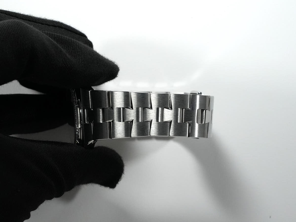 Vacheron Constantin Overseas Quartz Ref.1205V/100A-B591 Black Dial Good Condition qa8h8q2j