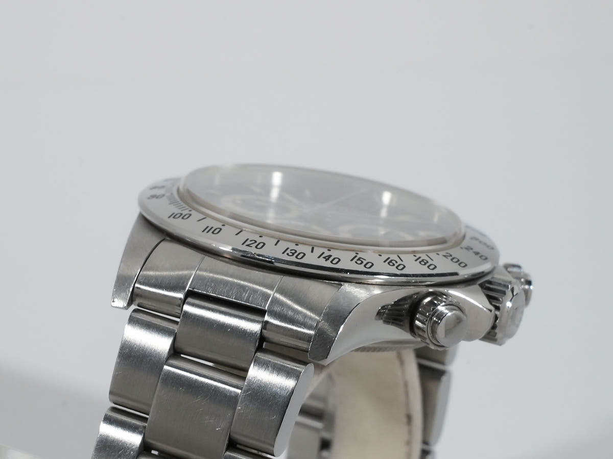 ロレックス デイトナ エルプリメロ Ref.16520 ブラック文字盤 中古 ew43w2tr