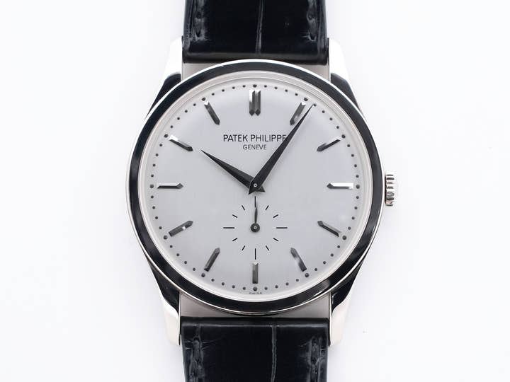 Patek Philippe Calatrava Ref.5196G-001 Silver Dial Used j425irz9