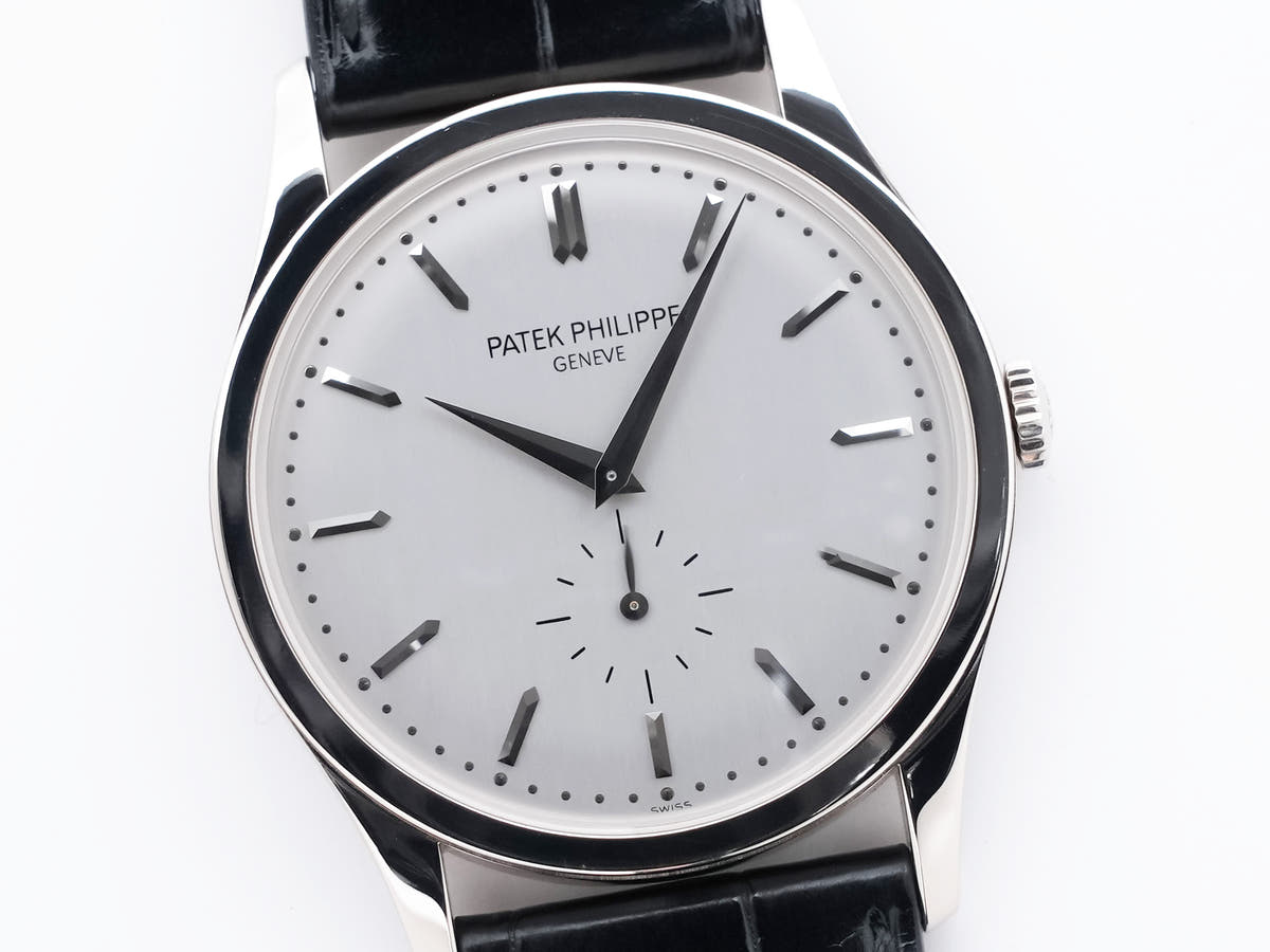 パテックフィリップ カラトラバ Ref.5196G-001 シルバー文字盤 中古 j425irz9