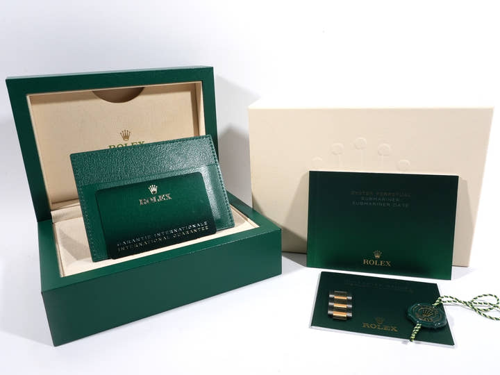 Rolex Submariner Date Ref.126613LB Blue Dial Used v5hktq7w