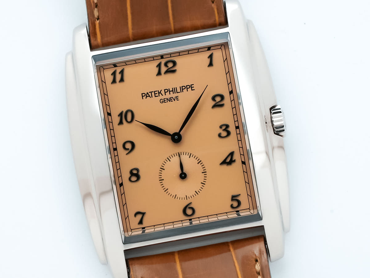 パテックフィリップ ゴンドーロ Ref.5124G-001 18KWG サーモン文字盤 中古 htf8hkvo