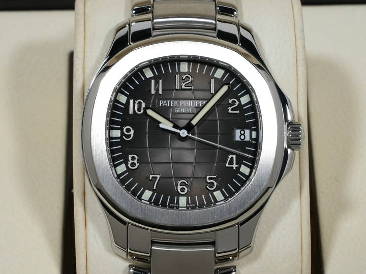 パテックフィリップ アクアノート エクストララージ Ref.5167/1A-001 ステンレススチール ブラック文字盤