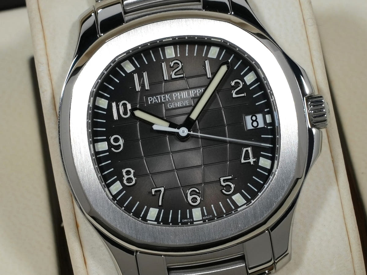 パテックフィリップ アクアノート エクストララージ Ref.5167/1A-001 ブラック文字盤 美品 jiwat86d