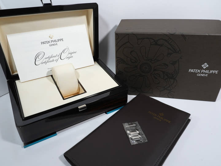 パテックフィリップ アクアノート エクストララージ Ref.5167/1A-001 ステンレススチール ブラック文字盤