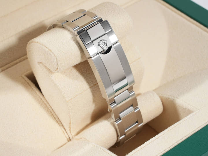 Rolex Yacht-Master 40 Ref. 126622 Stainless Steel/Platinum Slate Dial