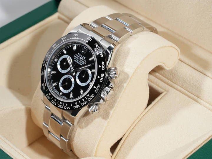 Rolex Daytona Ref.116500LN Black Dial Unused mxhjunoc