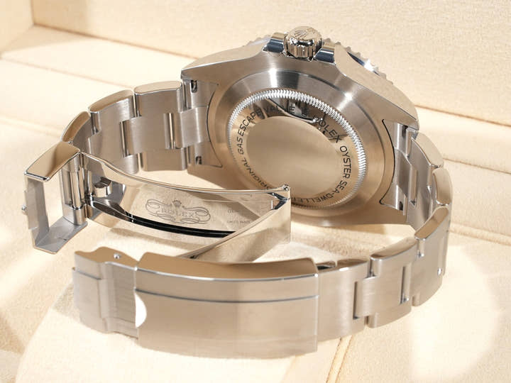 Rolex Sea-Dweller Ref.126600 Black Dial Unused 3d5sys4g
