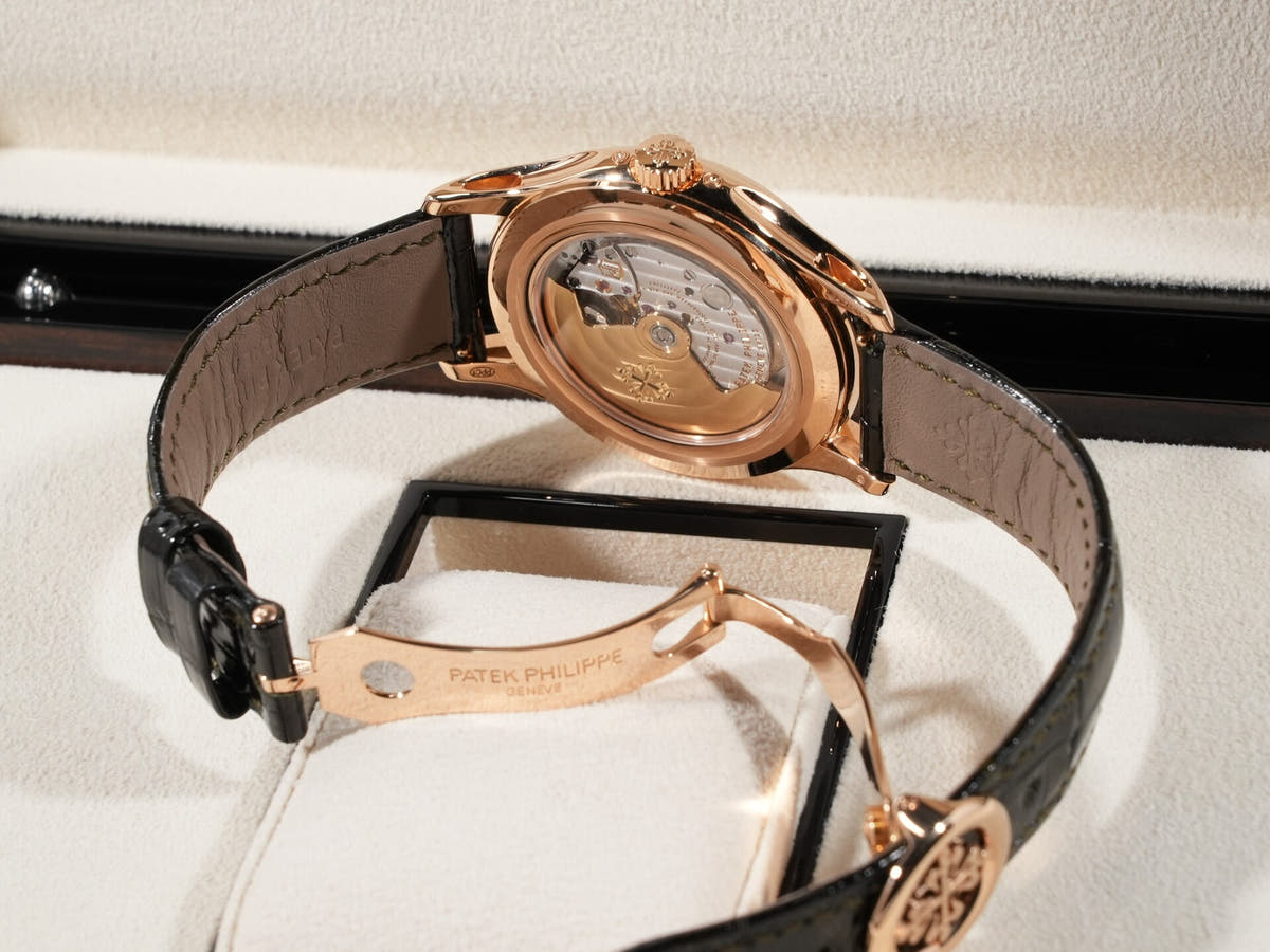 パテックフィリップ アニュアルカレンダー Ref.5205R-011 オリーブグリーン文字盤 美品 yd9bhm3x