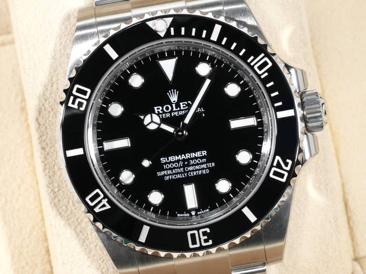 Rolex Submariner No-Date Ref. 124060 Stainless Steel Black Dial