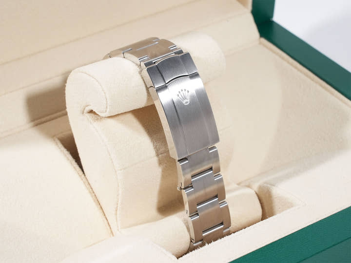 ロレックス オイスターパーペチュアル36 Ref.126000 ステンレススチール セレブレーションモチーフ文字盤