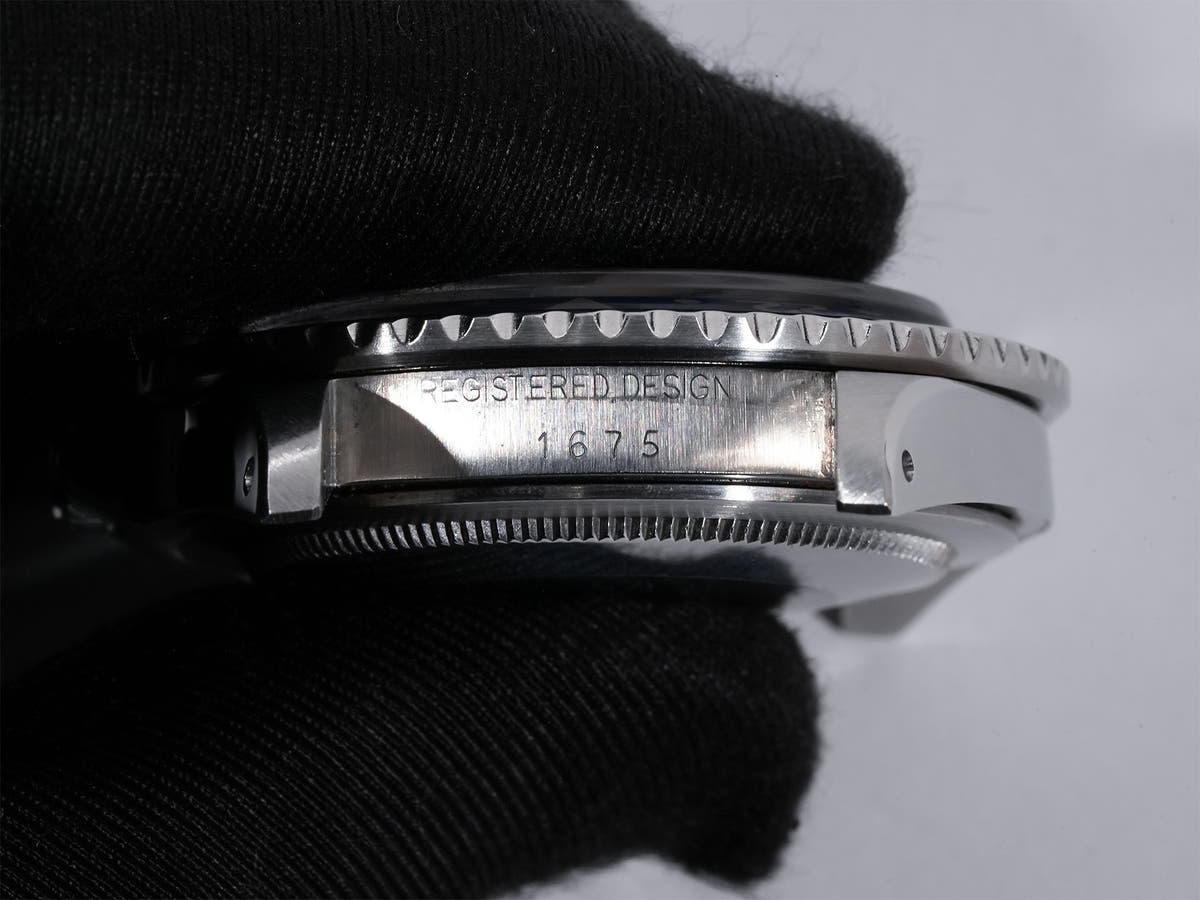 ロレックス GMTマスター Ref.1675 ブラック文字盤 中古 pes8kdku