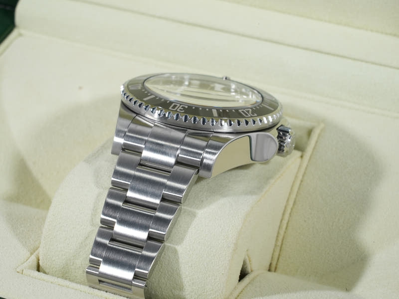 Rolex Sea-Dweller Deep Sea Ref.116660 Black Dial Good Condition uwofryob