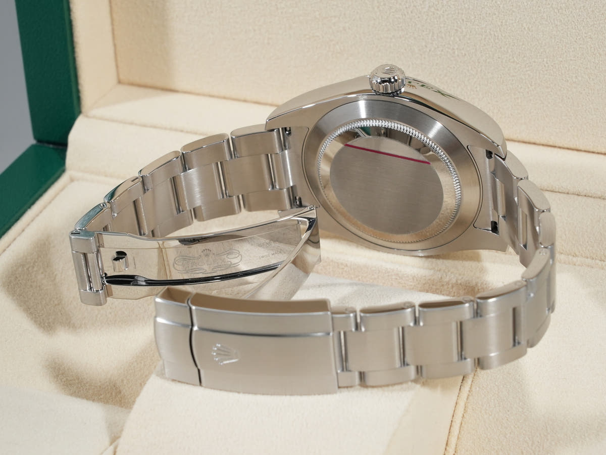 ロレックス エアキング Ref.116900 ブラック文字盤 美品 9nwwm8fq