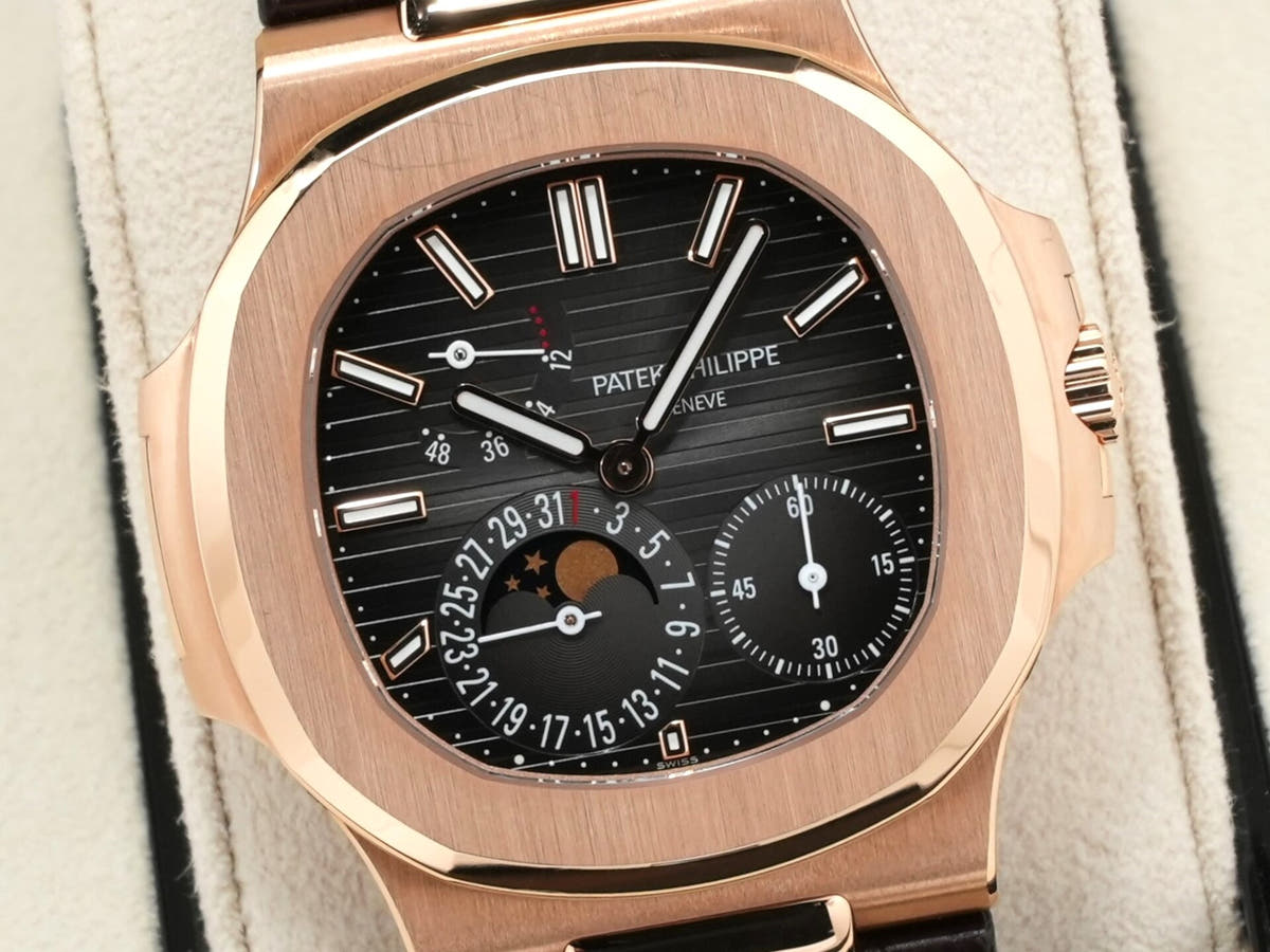 パテックフィリップ ノーチラス Ref.5712R-001 ブラック ブラウン文字盤 中古 pct52u9e