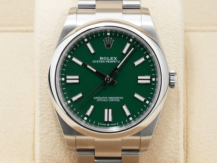 ロレックス オイスターパーペチュアル41 Ref.124300 ステンレススチール グリーン文字盤