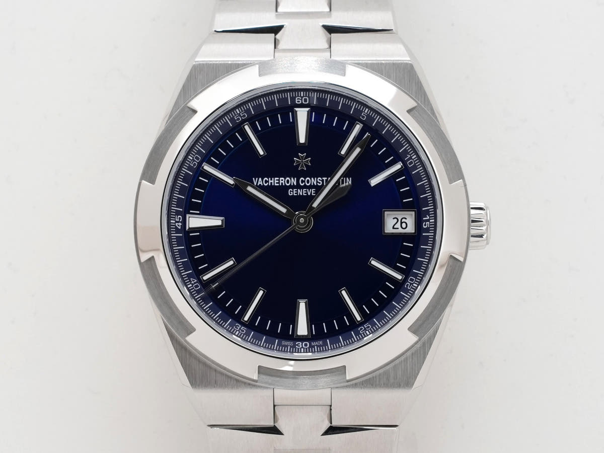 Vacheron Constantin Overseas Automatic Ref.4520V/210A-B128 Blue Dial Unused 7d3vssa7