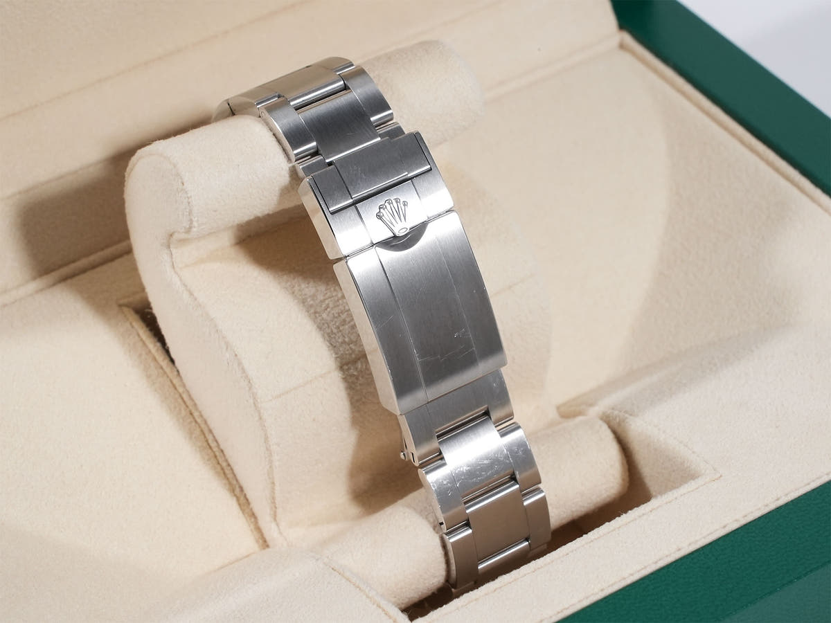 ロレックス エアキング Ref.126900 ブラック文字盤 中古 45djpfda