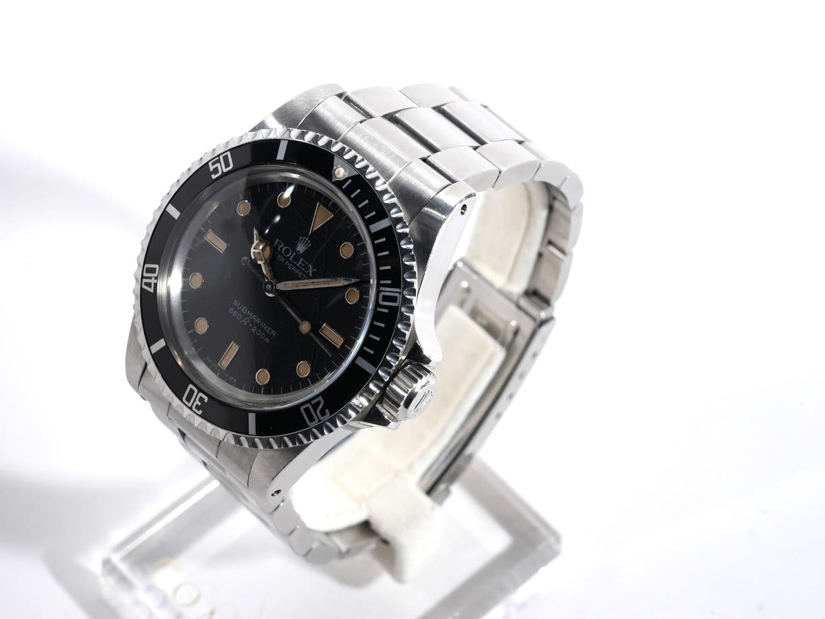 ロレックス サブマリーナー Ref.5513 ブラック文字盤 中古 zeqxwppe
