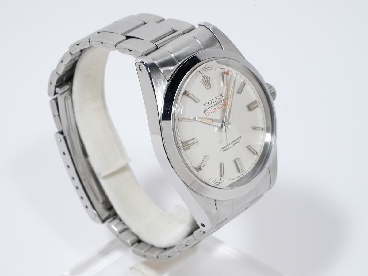 ロレックス ミルガウス Ref.1019 シルバー文字盤 中古 m9nybgmz